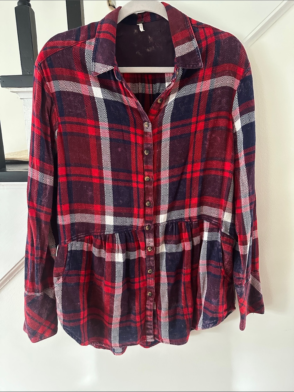 Free People Red & Navy Plaid Burnout Button-Front Ruffle Shirt with Pockets